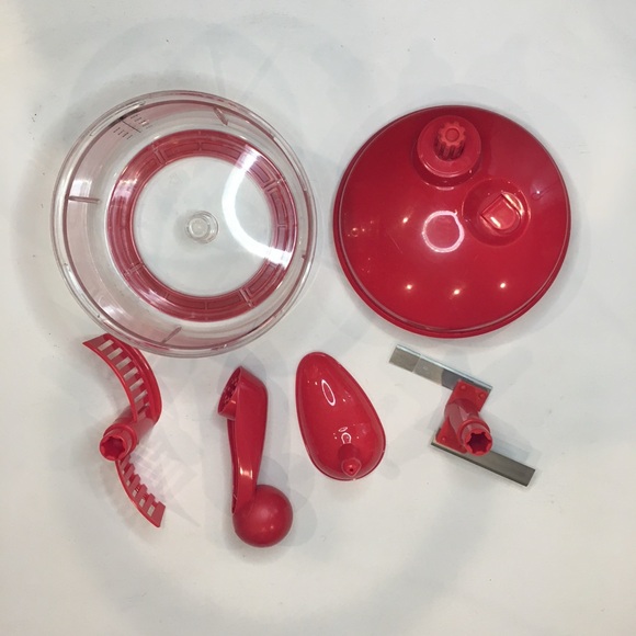 Tupperware | Red Quick Chef Food Processor - Picture 3 of 7